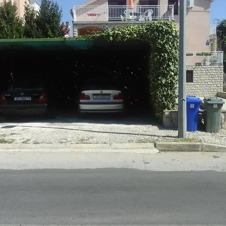 Rogic Apartment Biograd Na Moru